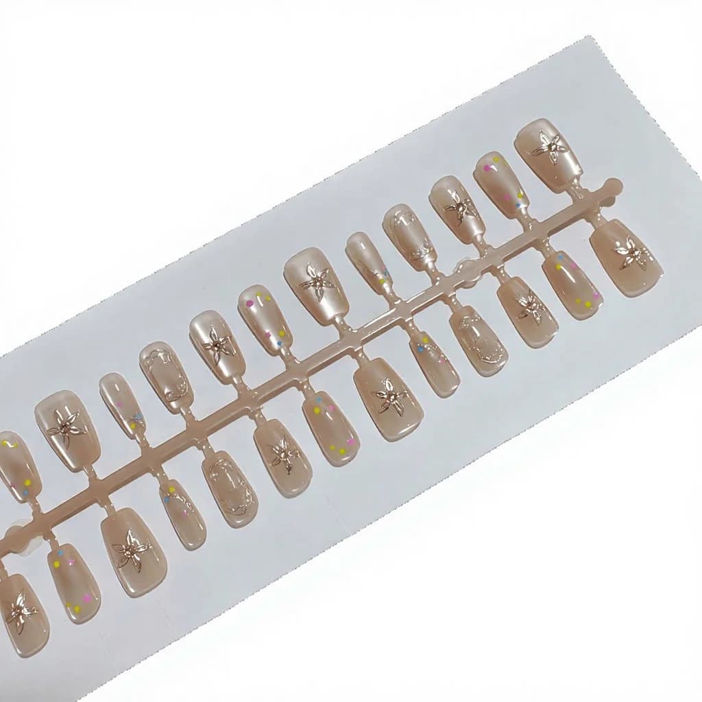 Ljubke umetne nohte s črnim mačkom in zajčkom, kratka oblika krste