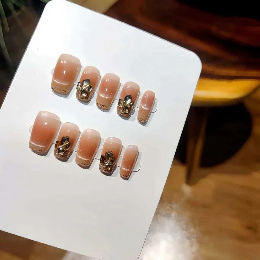 Nalepne nohte mačje oko blush s kristalčki, kratka krsta, 30 kosov